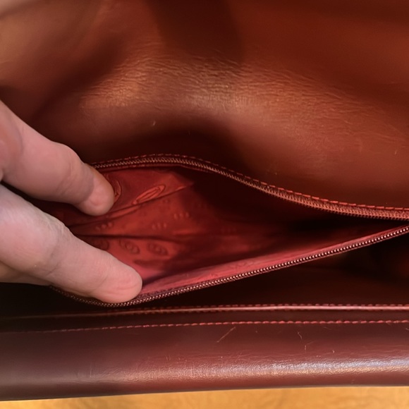 Pre loved Cartier bag with authenticity card - Picture 9 of 12
